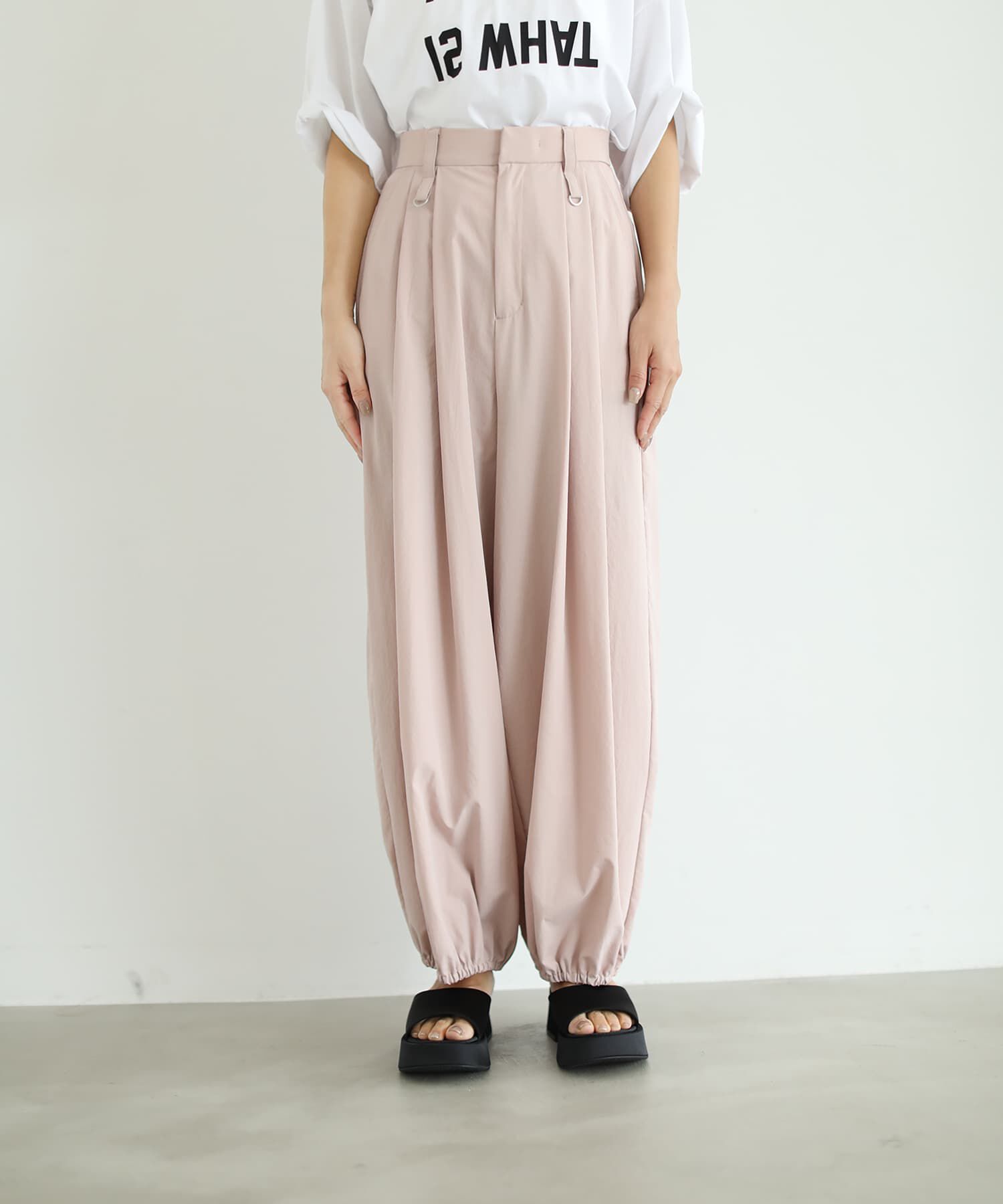 STYLE DELI「【selection】しなやかライトなタックパラシュートパンツ」|スラックス|