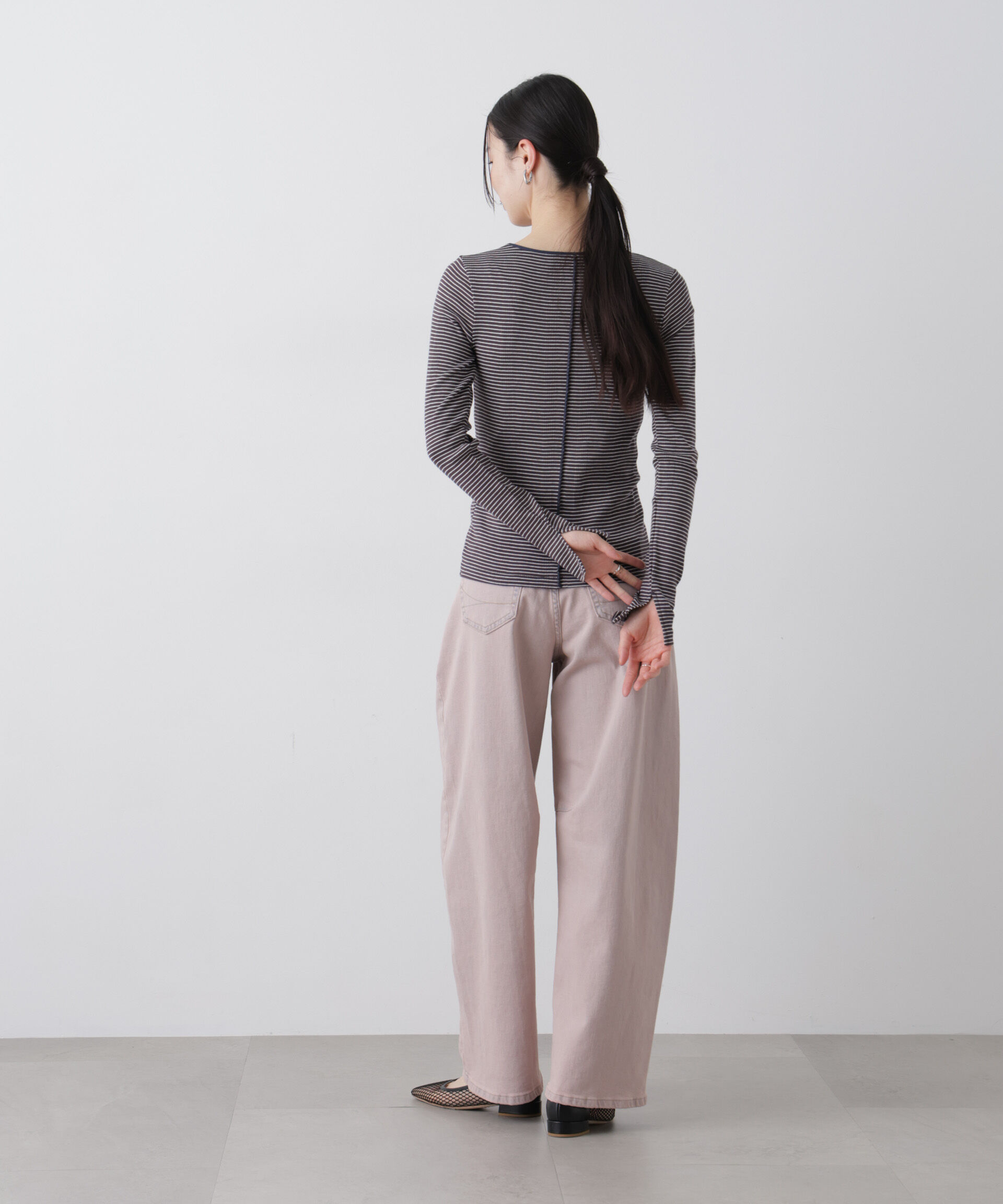 nano･universe「SOMETHING/HANA TUCK CURVE TAPERED」|チノ|
