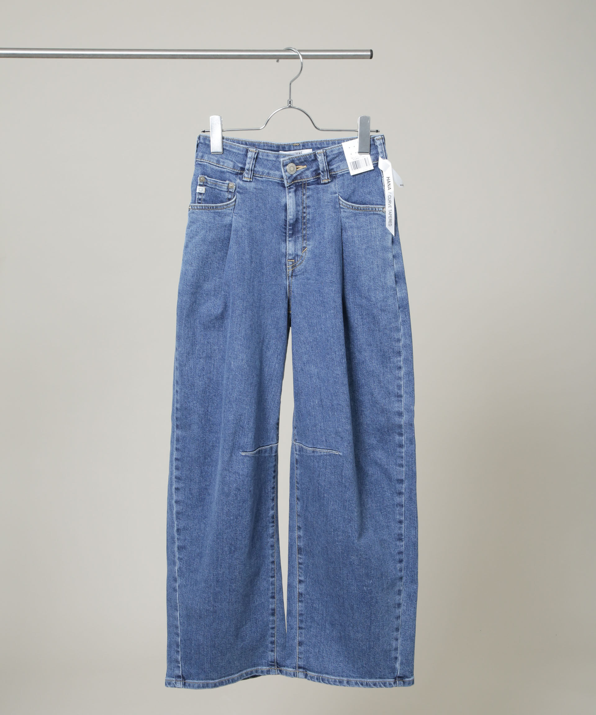 nano･universe「SOMETHING/HANA TUCK CURVE TAPERED」|チノ|