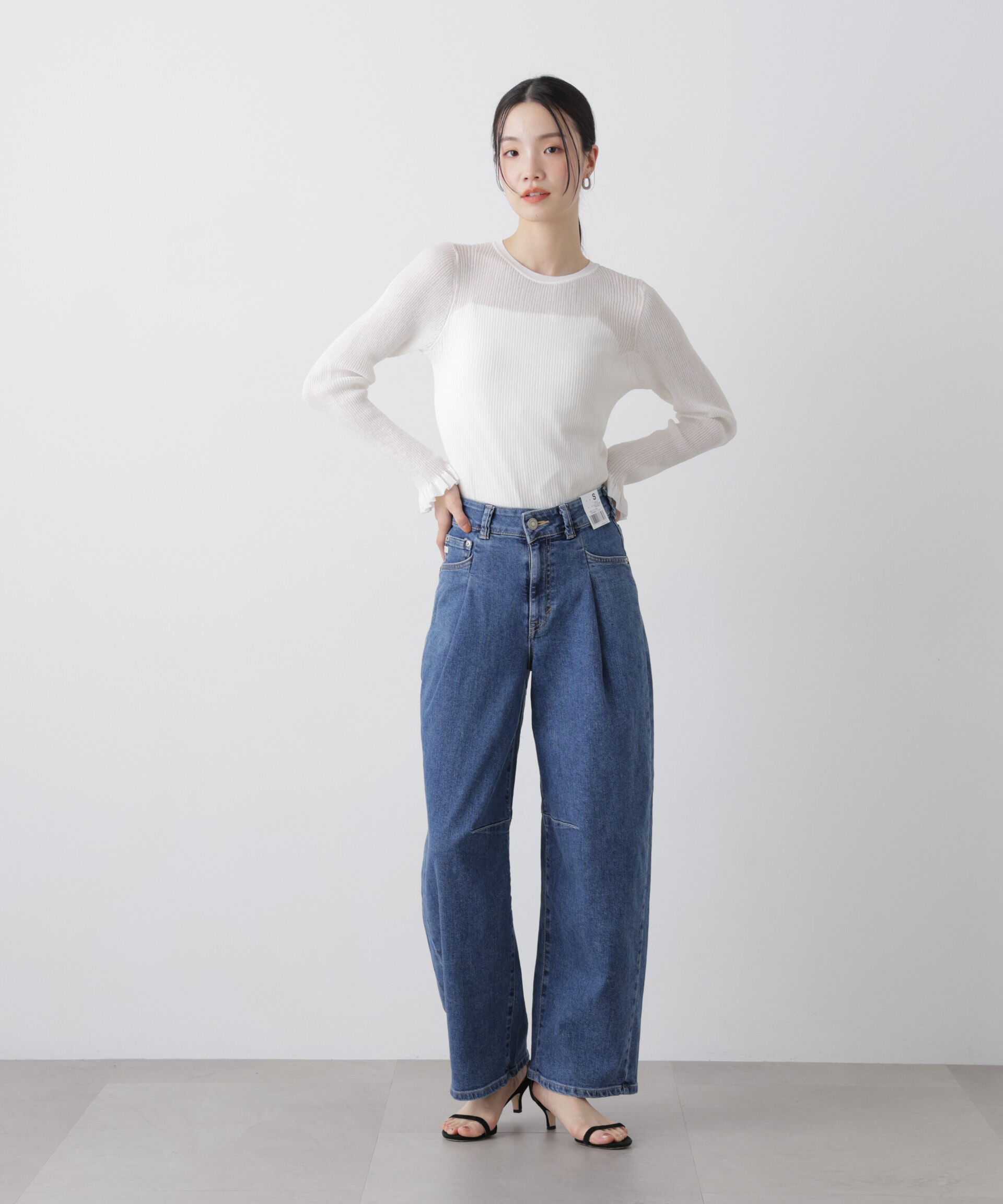 nano･universe「SOMETHING/HANA TUCK CURVE TAPERED」|チノ|