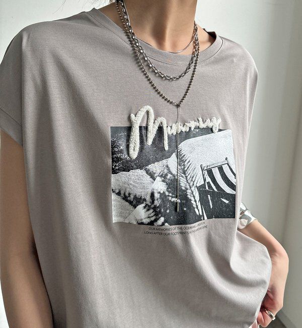  「【WEB限定】フォトプリントプルオーバー」|Tシャツ・カットソー|グレージュ