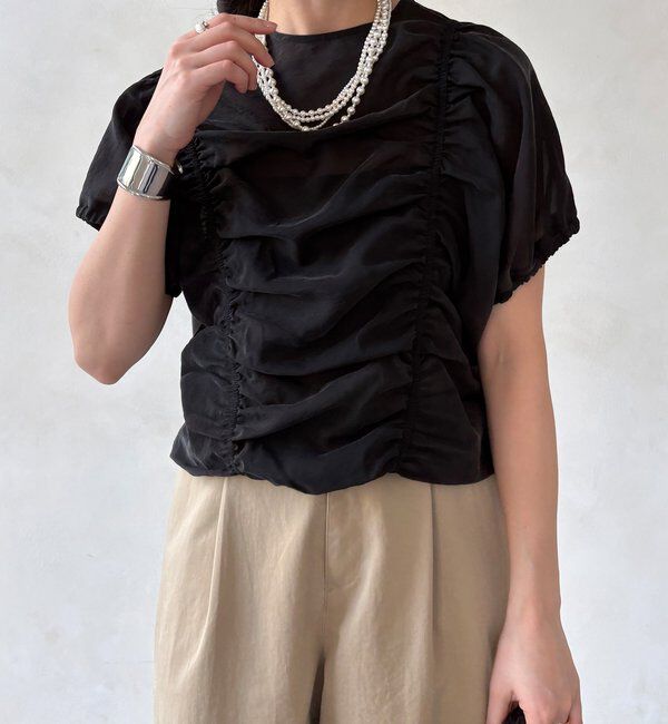  「【WEB限定】キュプラ混シャーリングブラウス」|シャツ・ブラウス|