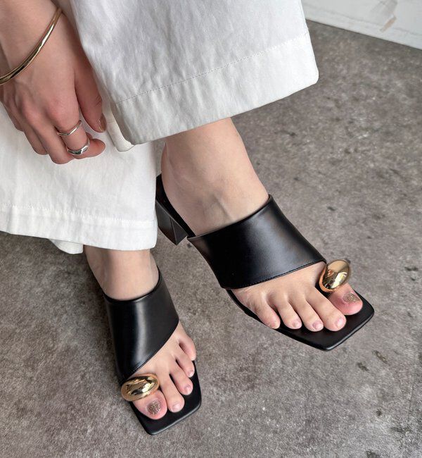  「【WEB限定】GOLDトングミュールサンダル」|その他|