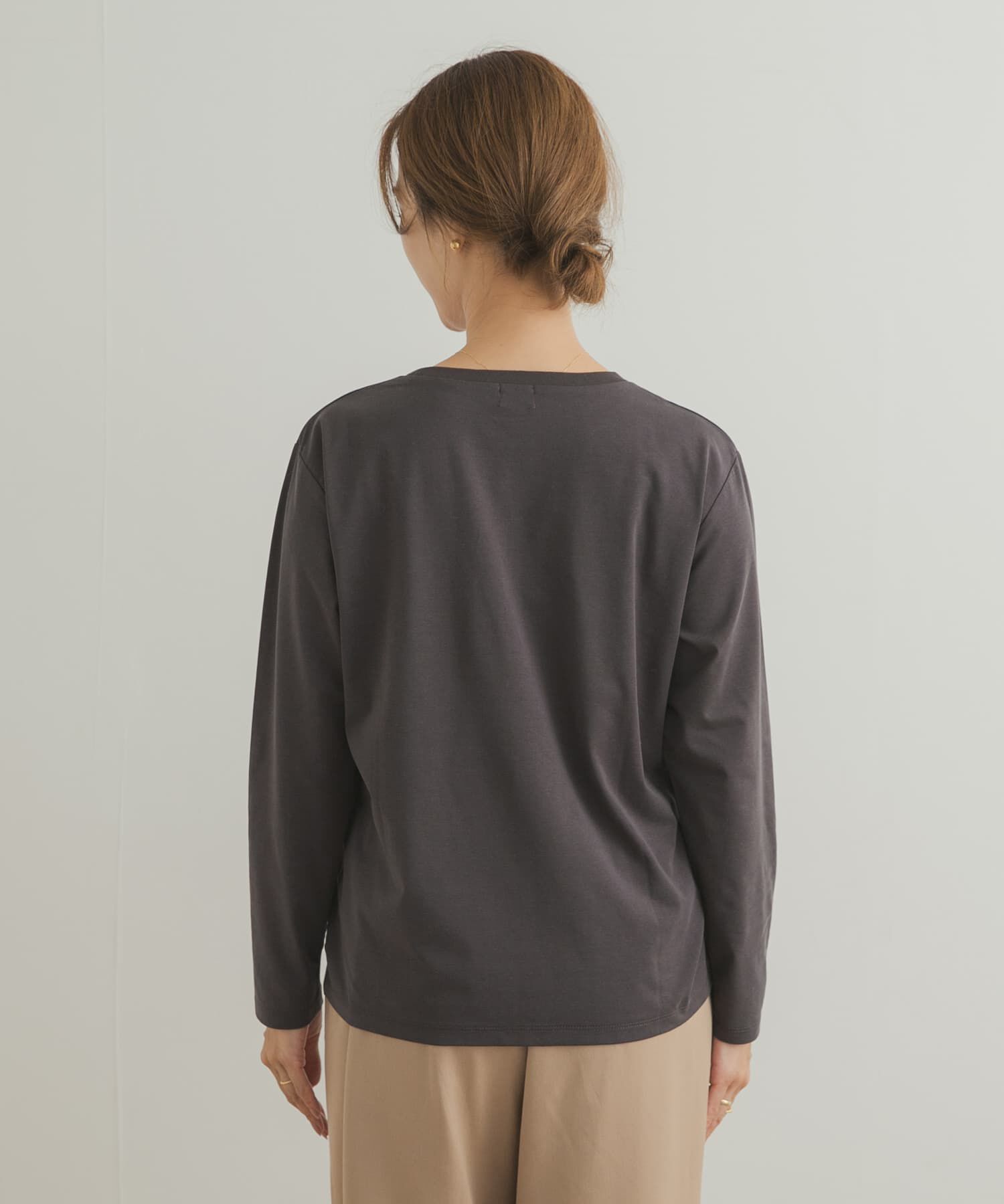 URBAN RESEARCH DOORS「フロッキーロゴプリントロングTシャツ」|Tシャツ・カットソー|
