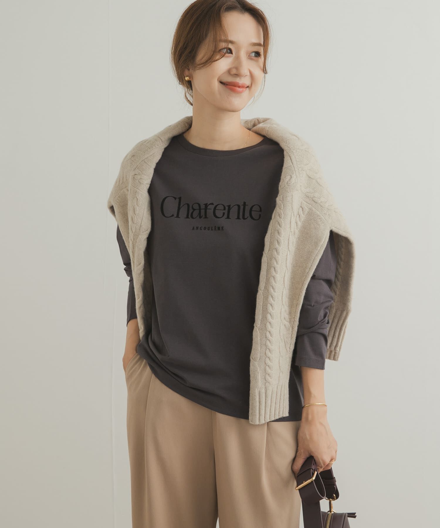 URBAN RESEARCH DOORS「フロッキーロゴプリントロングTシャツ」|Tシャツ・カットソー|