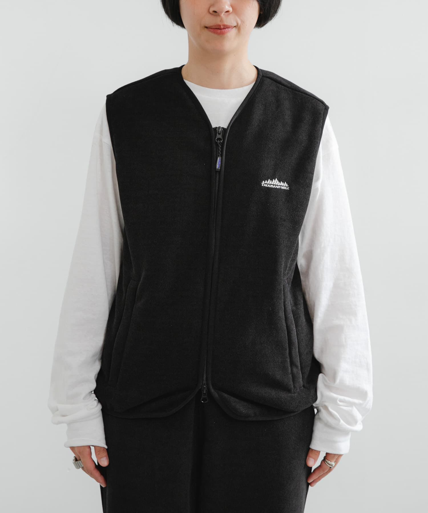 URBAN RESEARCH「『別注』THOUSAND MILE&times;URBAN RESEARCH　KNIT FREECE ZIP VEST」|ベスト・ジレ|