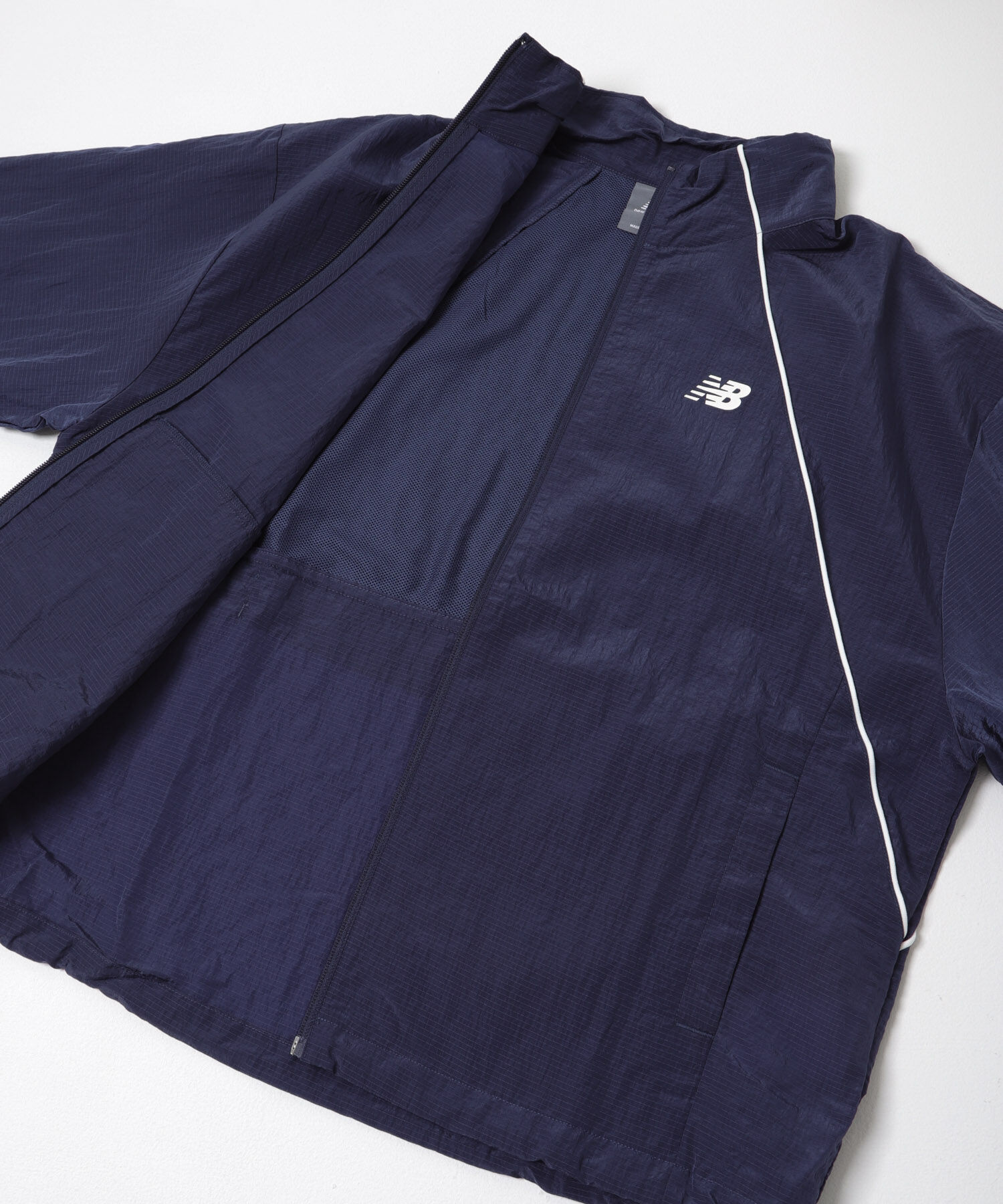URBAN RESEARCH DOORS「NEW BALANCE　スポーツレガシージャケット」|その他|