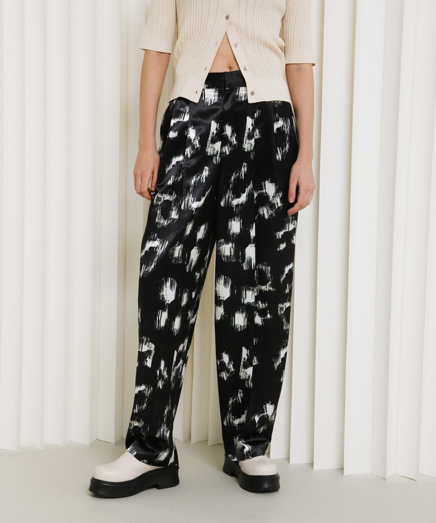LAATO「black flower pants」|その他|