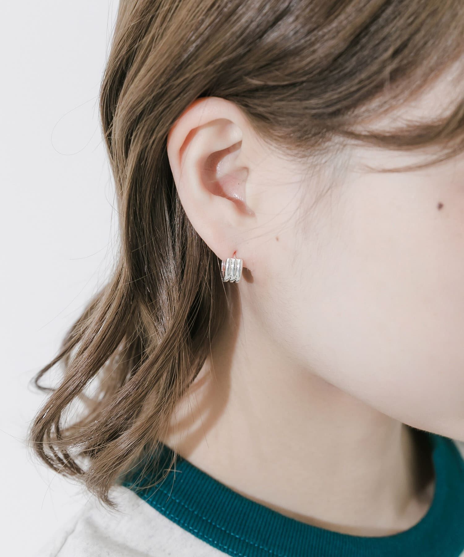 SMELLY「スリーラインミニフープピアス」|ピアス|