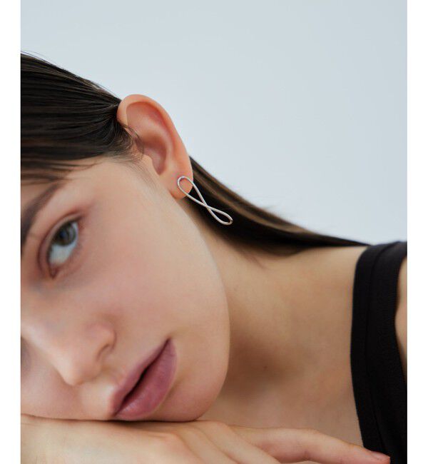 ete「ループライン ピアス」|ピアス|