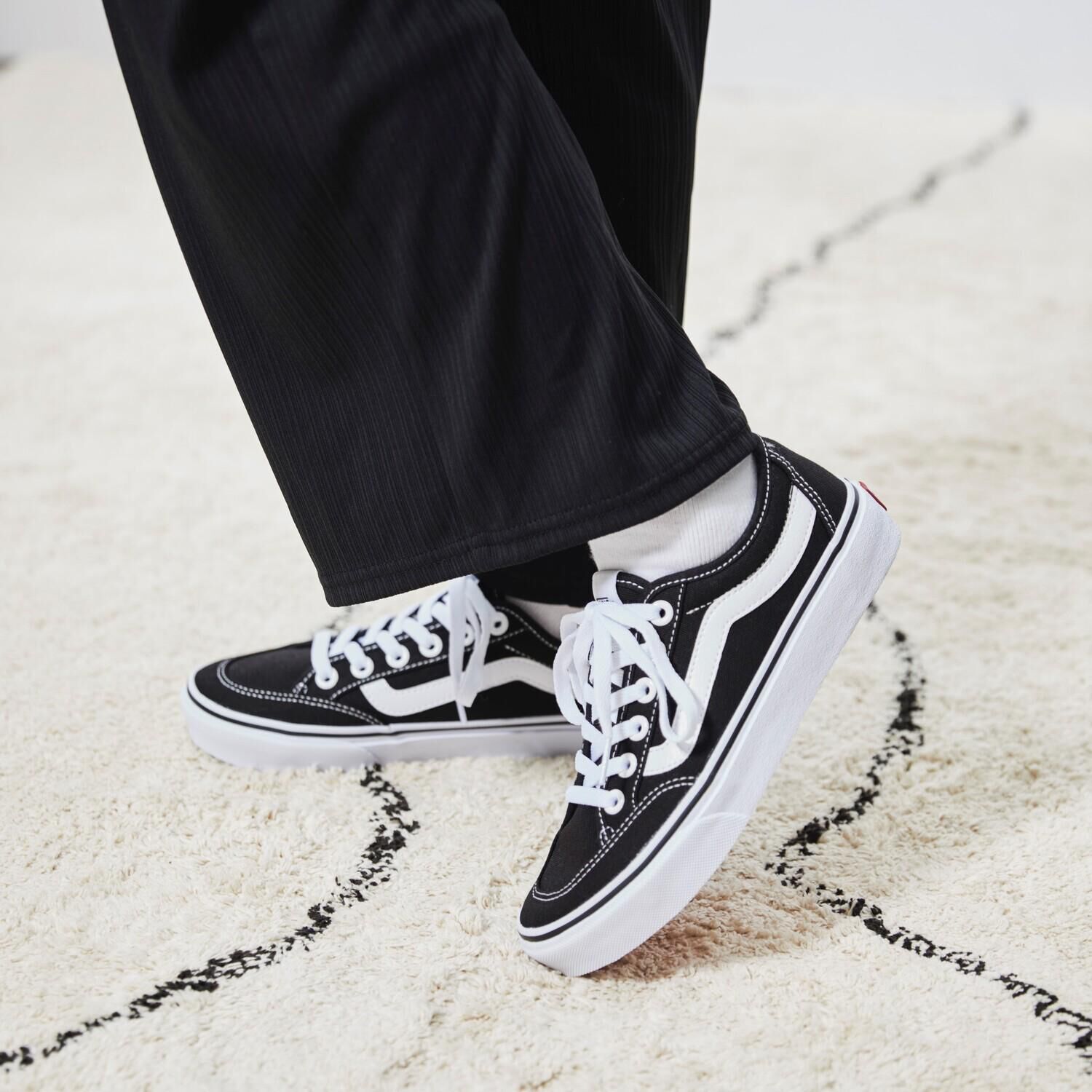 VANS「【VANS】STANCE」|スニーカー|