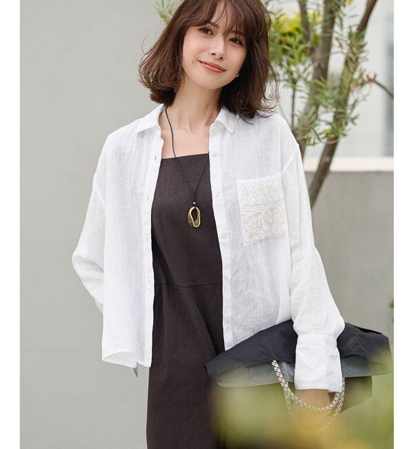 23区「【洗える】LIBECO クロップド シャツ」|シャツ・ブラウス|ホワイト
