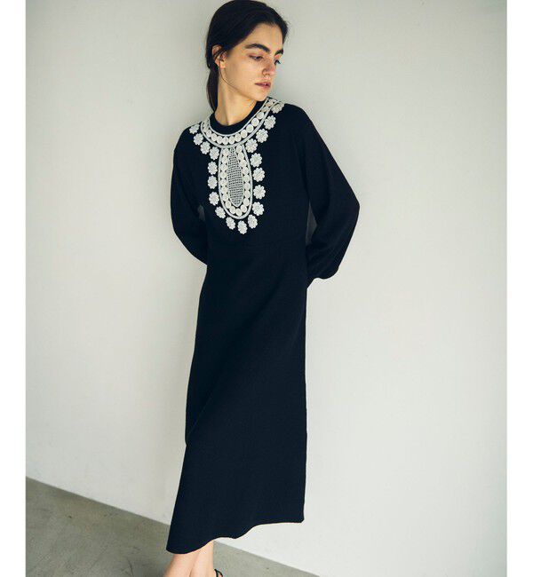 GRACE CONTINENTAL「エスニック刺繍ニットワンピース」|ワンピース|