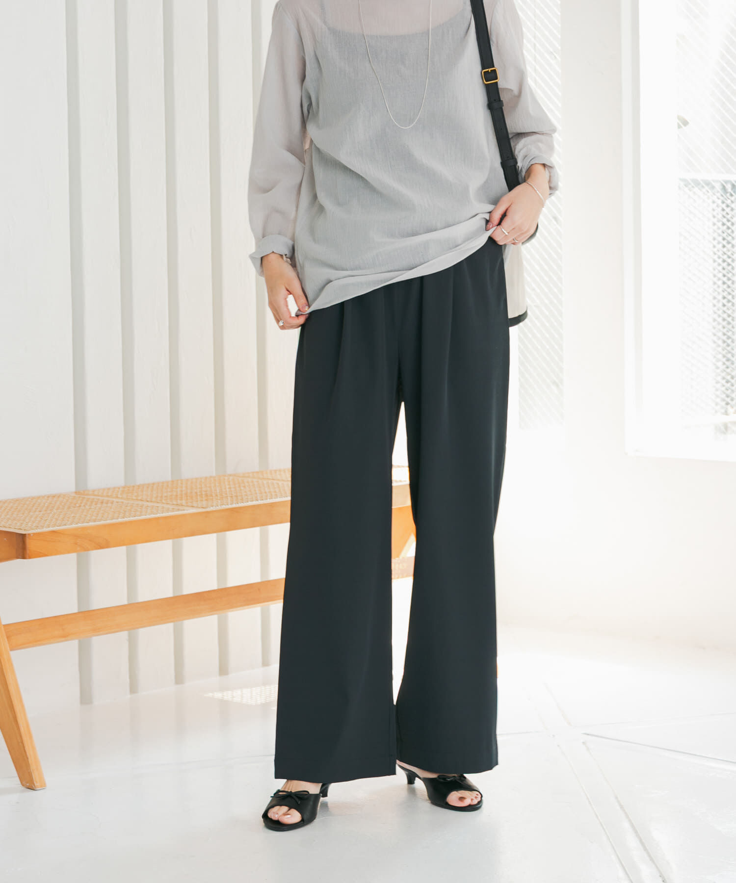 URBAN RESEARCH DOORS「『仁村紗和さん着用』『UR TECH』サマシェアストレートイージーパンツ」|その他|
