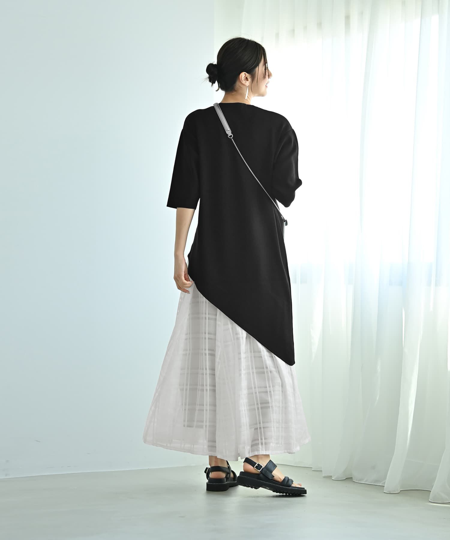 STYLE DELI「【Kana Oyama&times;BLK001】アシメトップス／DELI size」|Tシャツ・カットソー|