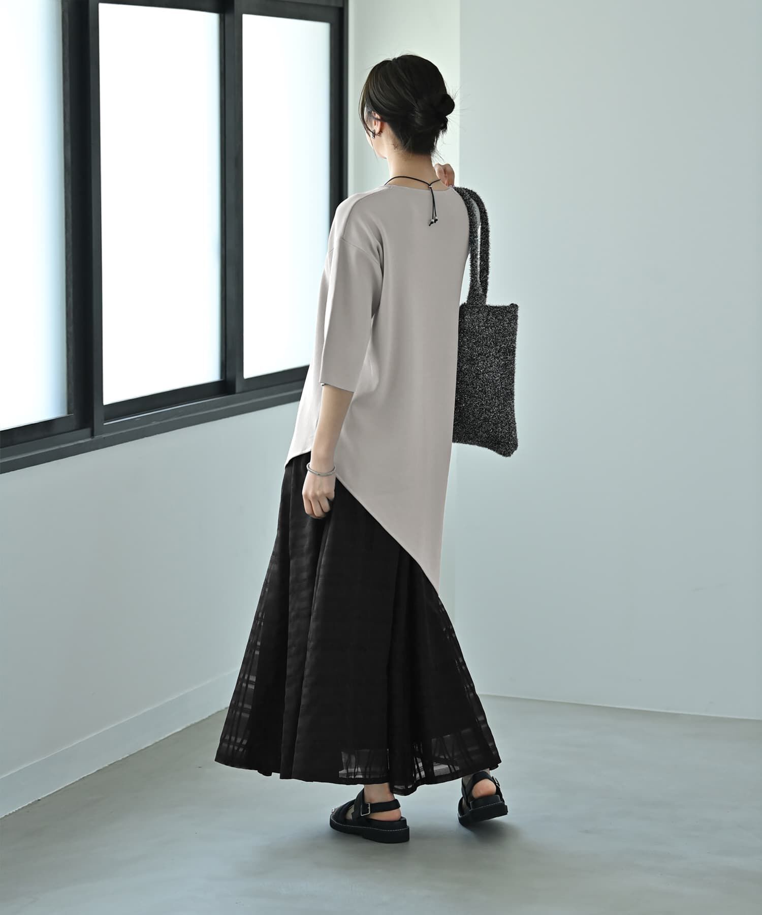 STYLE DELI「【Kana Oyama&times;BLK001】アシメトップス／DELI size」|Tシャツ・カットソー|