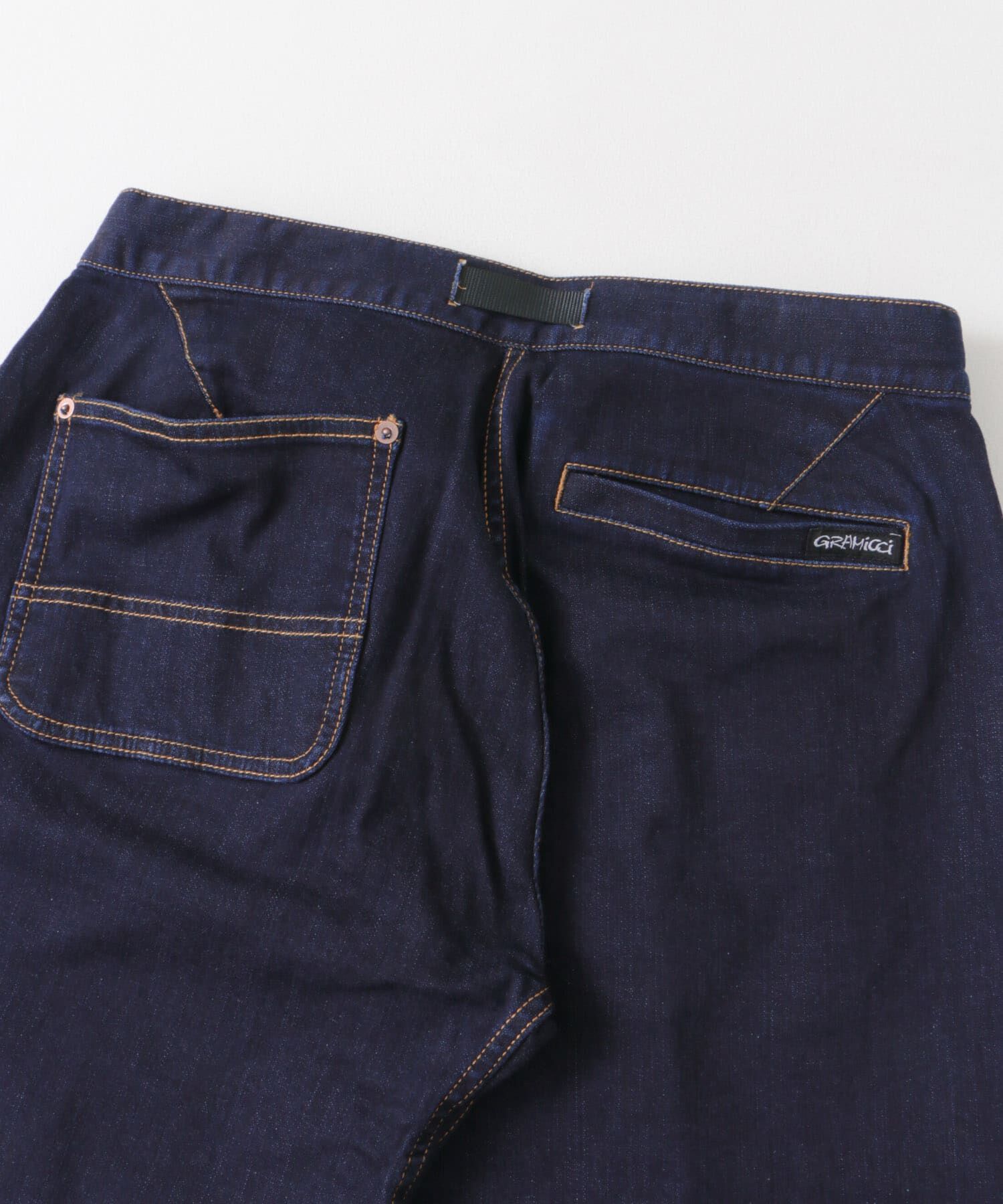 URBAN RESEARCH DOORS「『別注』Gramicci for DOORS　Mountain Tuck Pants」|デニム|