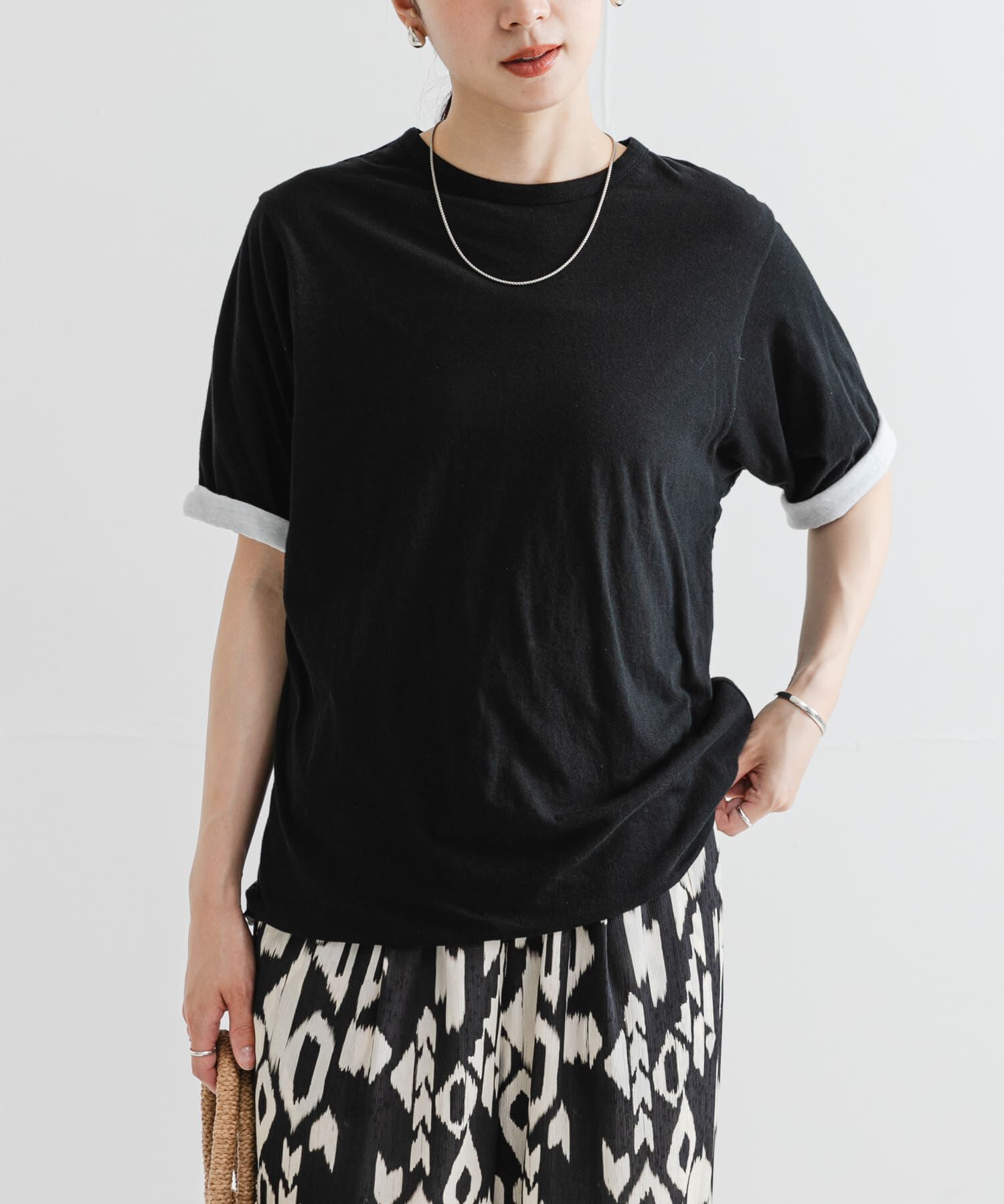 URBAN RESEARCH「リバーシブルTシャツ」|Tシャツ・カットソー|ブラック系その他