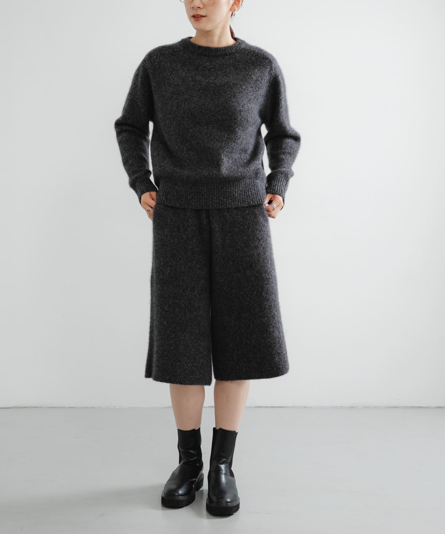 URBAN RESEARCH「new basic　CASHMERE SILK MOULINE HALFPANTS」|その他|