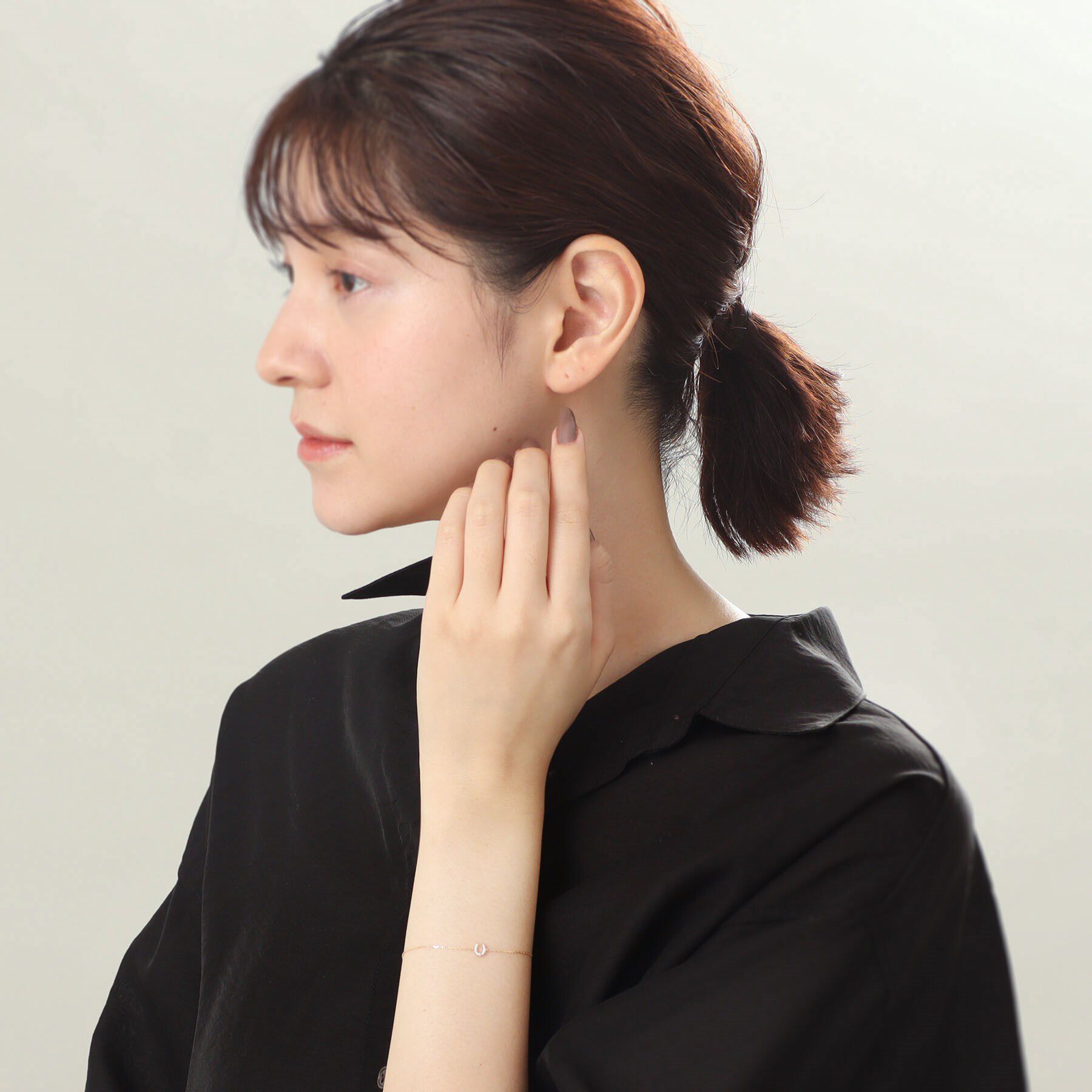 COCOSHNIK「K10ダイヤモンド馬蹄モチーフ ブレスレット」|ブレスレット・バングル|