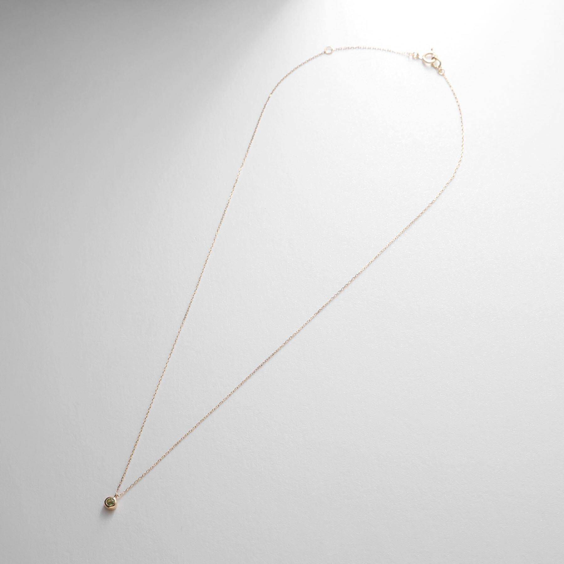 COCOSHNIK「【WEB限定】K10スピリチュアルストーン（ペリドット）ネックレス」|ネックレス|