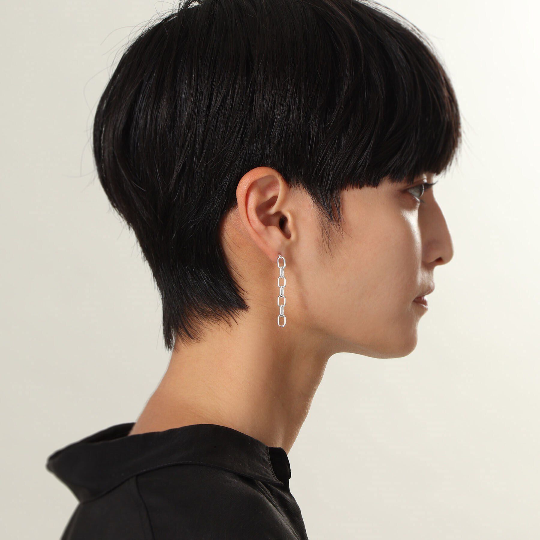COCOSHNIK ONKITSCH「シルバー ドームチェーン ストレートピアス」|ピアス|