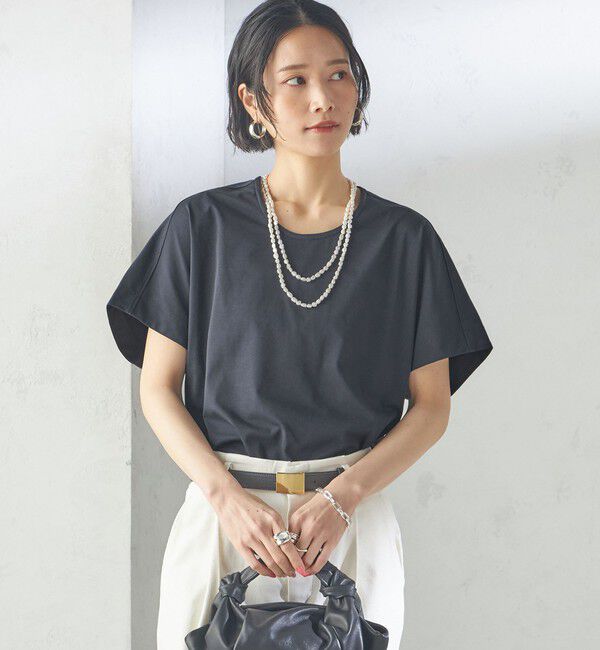 SHIPS for women「【SHIPS別注】assiette:〈手洗い可能〉プレミアム 天竺 Uネック TEE」|Tシャツ・カットソー|