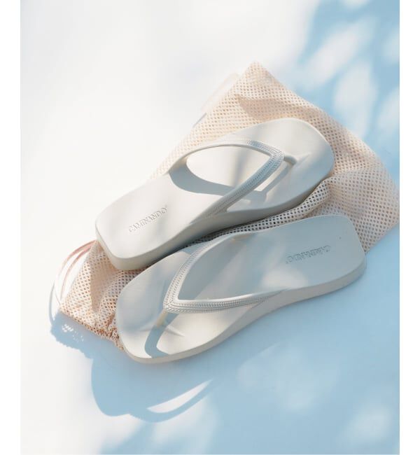 VERMEIL par iena「CAMINANDO カミナンド Flip Flap Sandals for Extralig 0」|サンダル|ベージュ