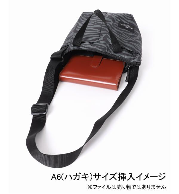 journal standard L'essage「【BAGS IN PROGRESS】Zipper Duffle Small：ショルダーバッグ」|ショルダー・メッセンジャー|