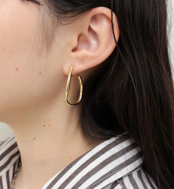 fredy emue「ニュアンスJラインピアス」|ピアス|ゴールド