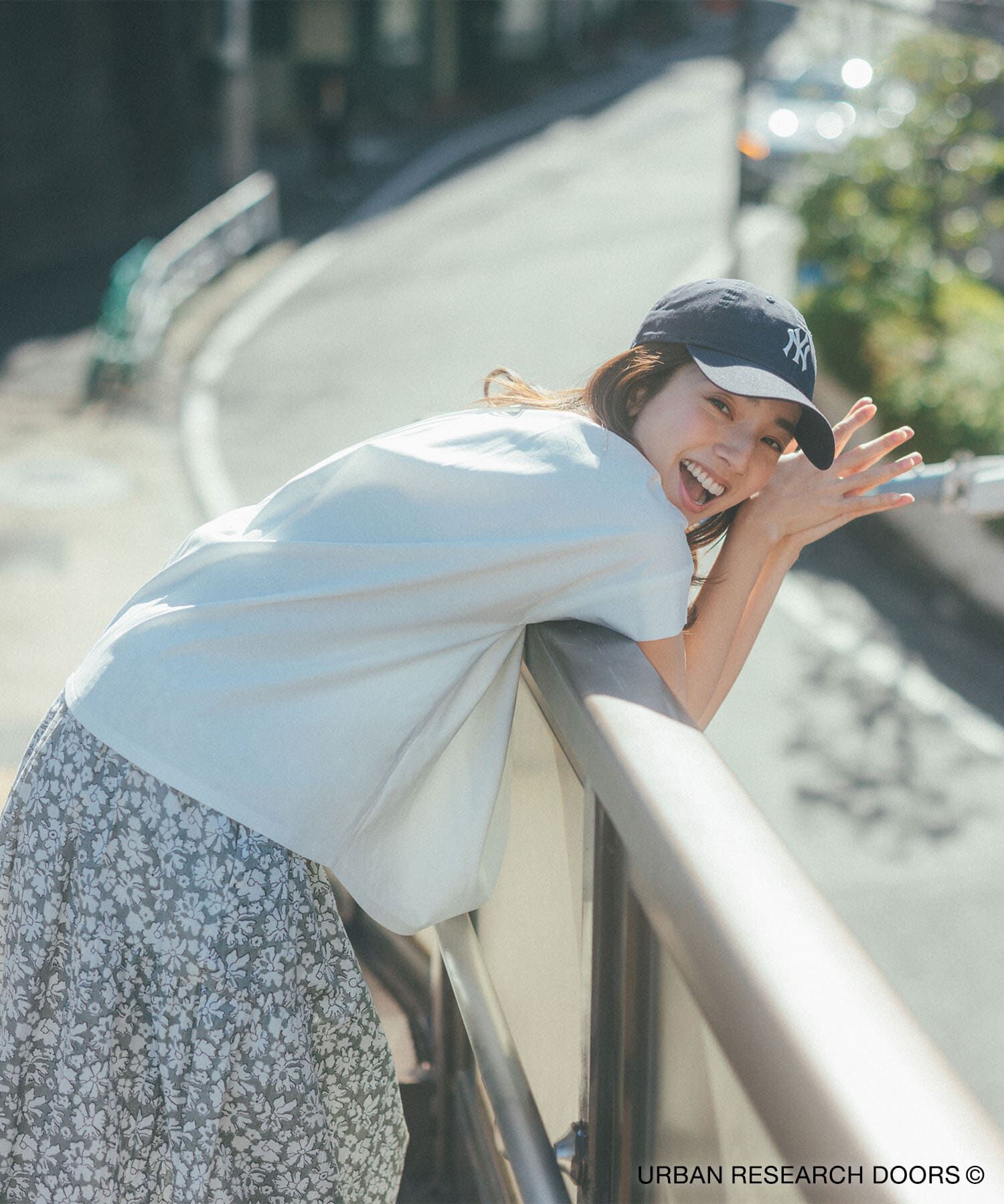 URBAN RESEARCH DOORS「『仁村紗和さん着用』『UR TECH』サマシェアバックデザインプルオーバー」|Tシャツ・カットソー|