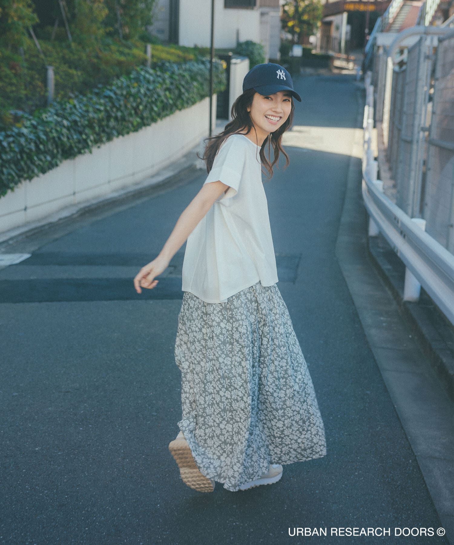 URBAN RESEARCH DOORS「『仁村紗和さん着用』『UR TECH』サマシェアバックデザインプルオーバー」|Tシャツ・カットソー|