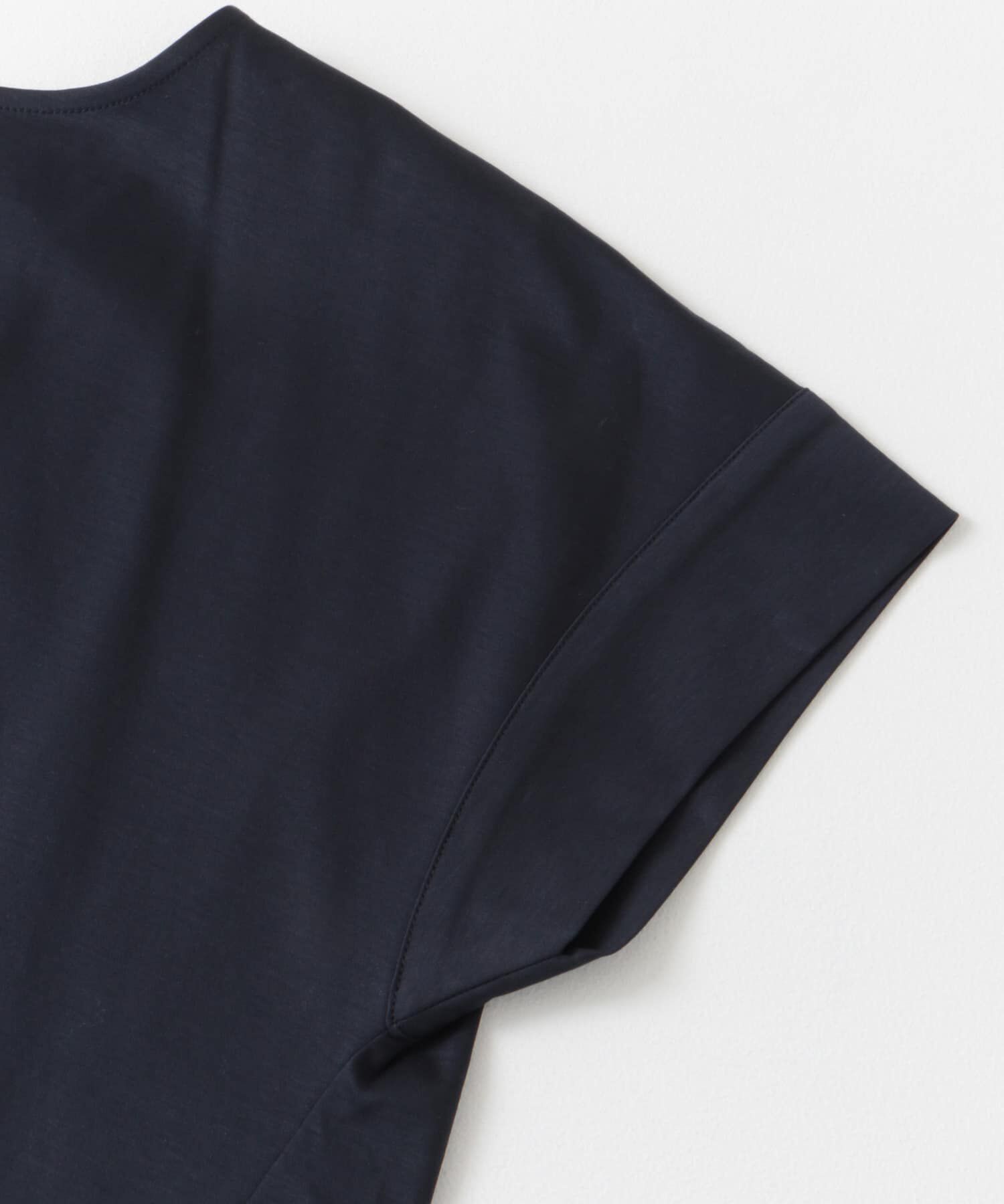 URBAN RESEARCH DOORS「『仁村紗和さん着用』『UR TECH』サマシェアバックデザインプルオーバー」|Tシャツ・カットソー|