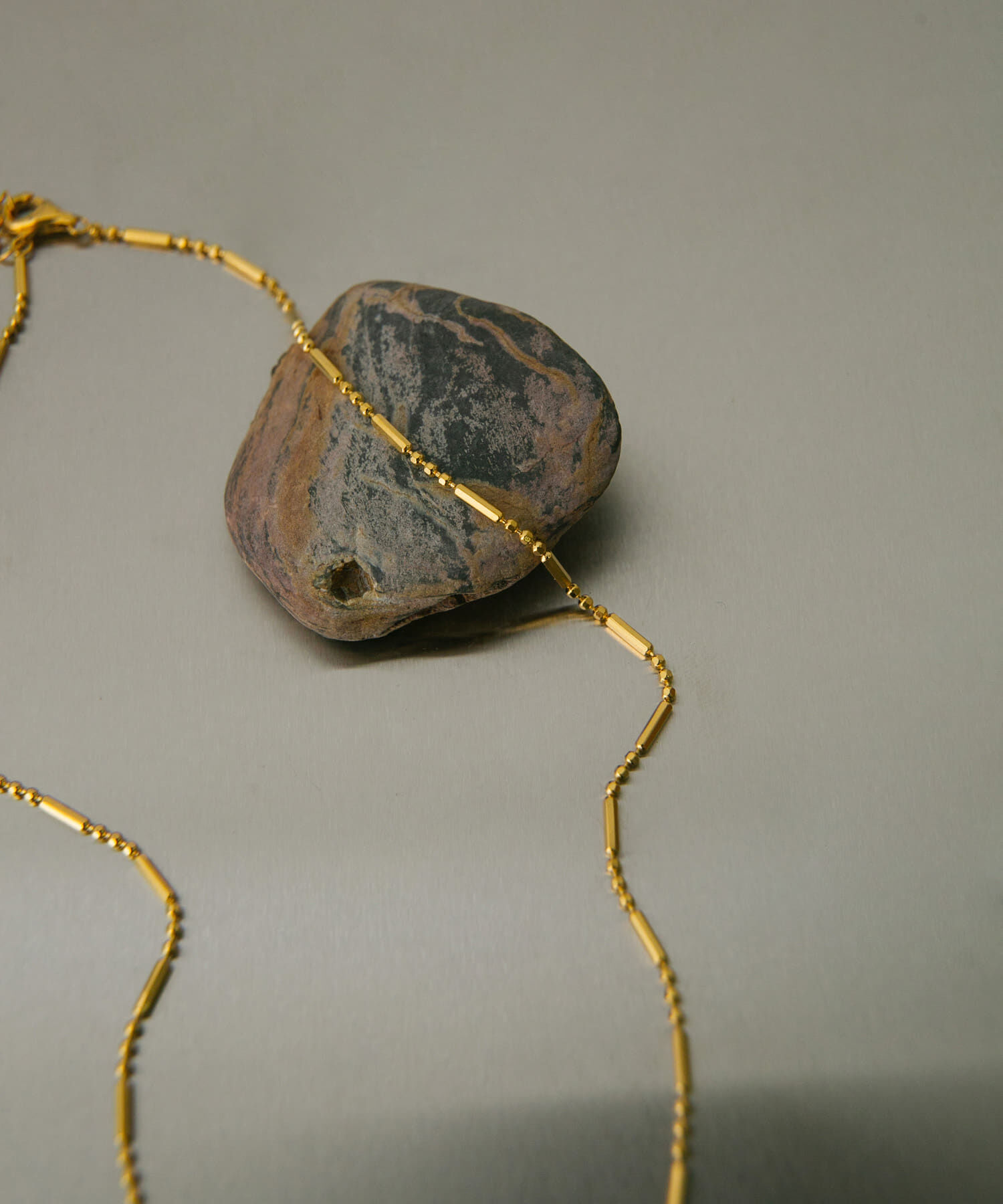 SMELLY「SMELLY so&rsquo;　uneven chain necklace」|ネックレス|