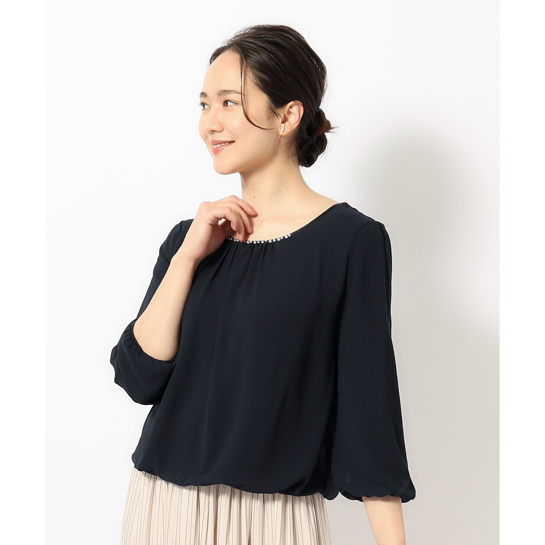 SHOO･LA･RUE「【洗える】ビジュー付きブラウス」|シャツ・ブラウス|