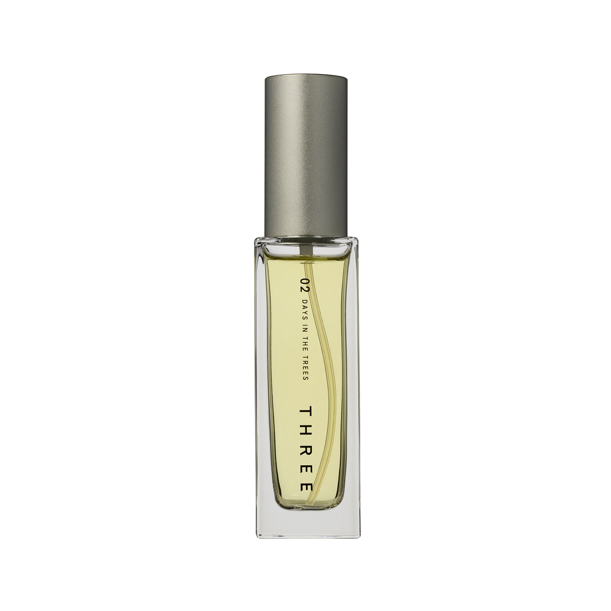 THREE エッセンシャルセンツ R 02 DAYS IN THE TREES THREE エッセンシャルセンツ R ／02 DAYS IN THE TREES 30mL（THREE