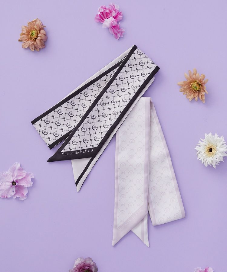 Maison de FLEUR「【リバーシブル】モノグラム柄スカーフ」|バンダナ・スカーフ|