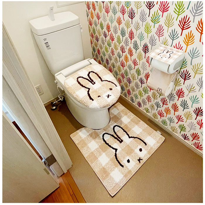 BACKYARD FAMILY「トイレマット キャラクター 通販 足元マット 便所マット トイレ用品 トイレタリー 滑りにくい」|トイレタリー・ランドリーグッズ|