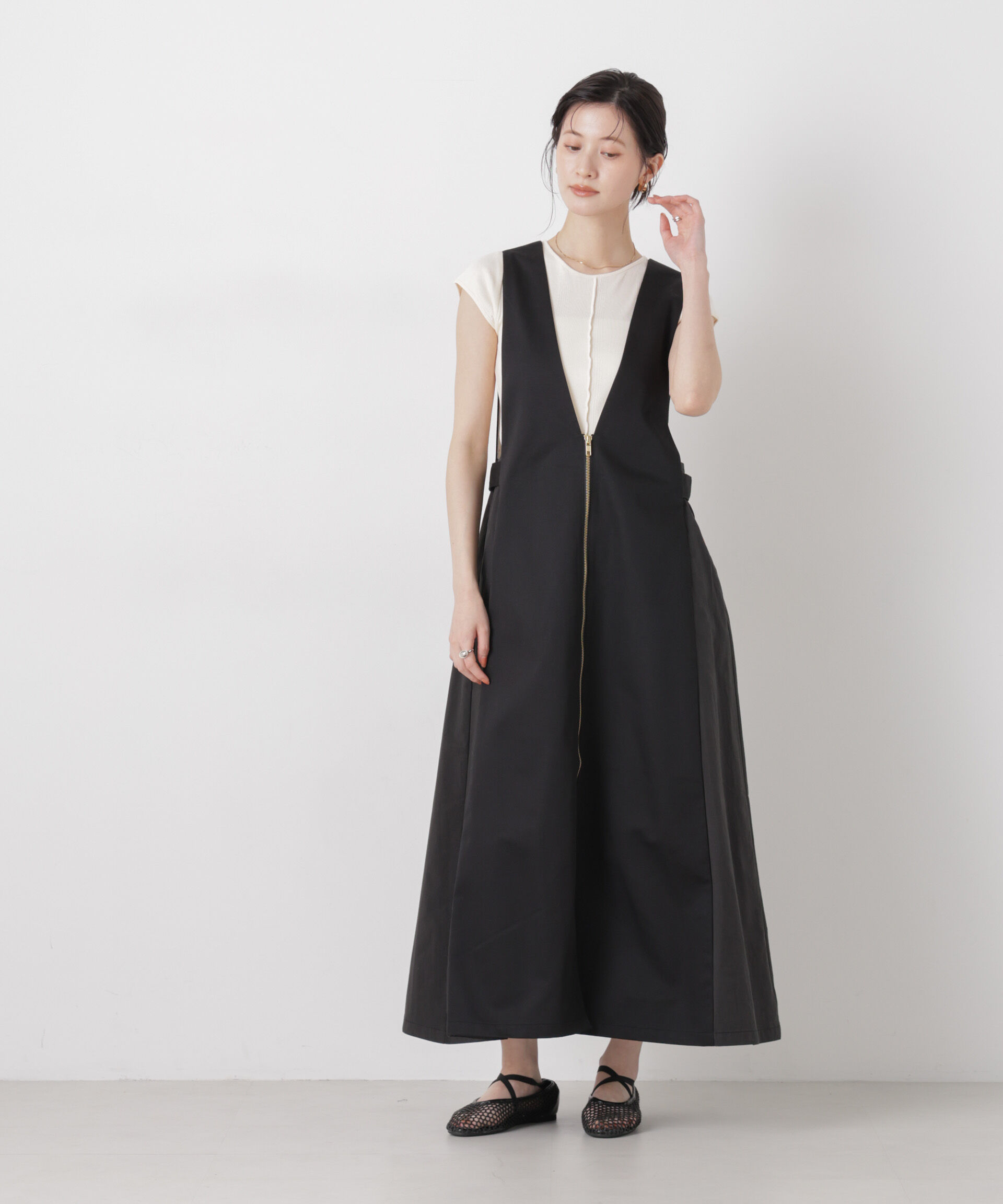 nano･universe「UNIVERSAL OVERALL/TWILL JUMPER SKIRT」|ワンピース|