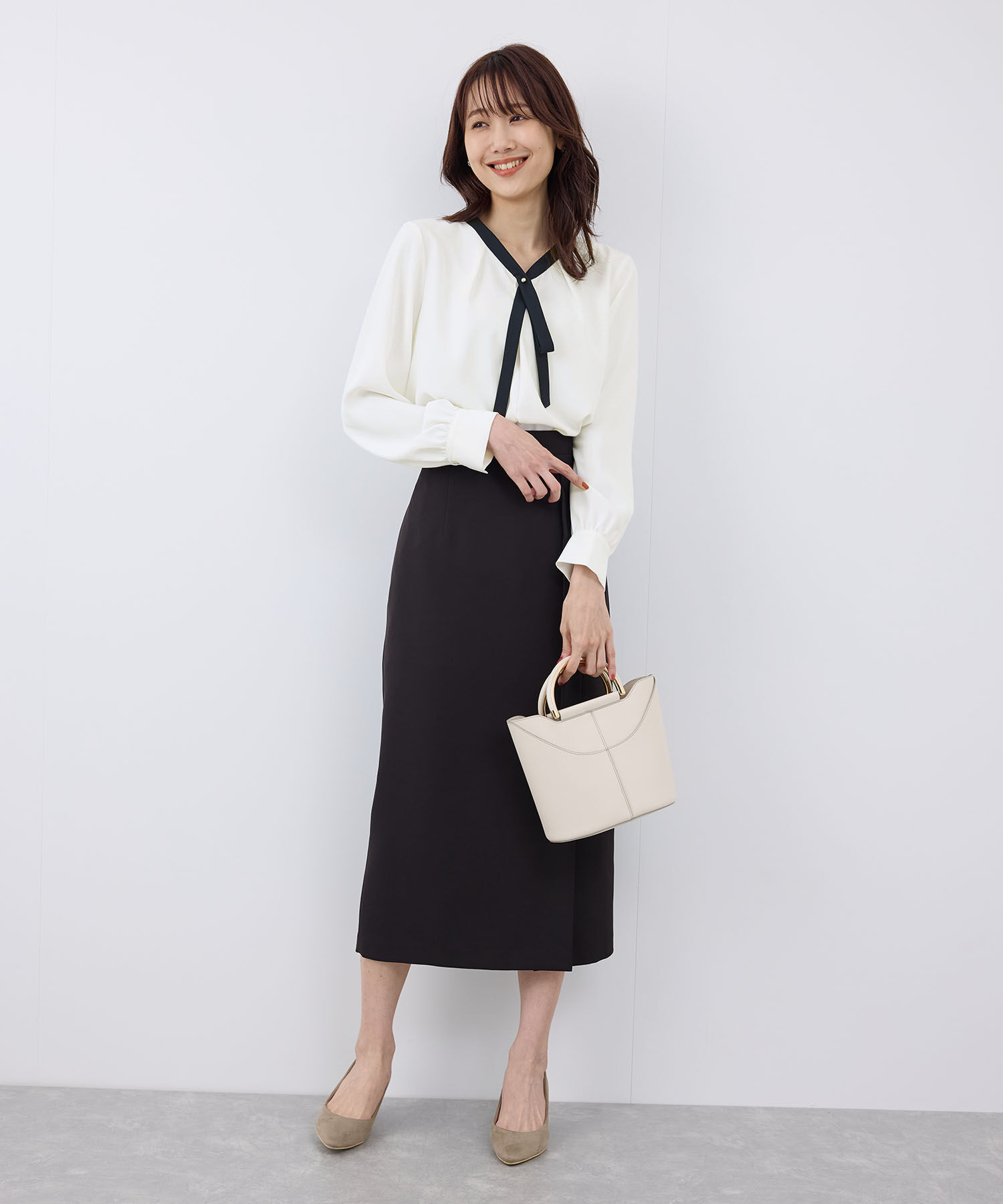 Rope&rsquo;Picnic「【2サイズ展開】メタルボタンリボンタイ長袖ブラウス」|シャツ・ブラウス|