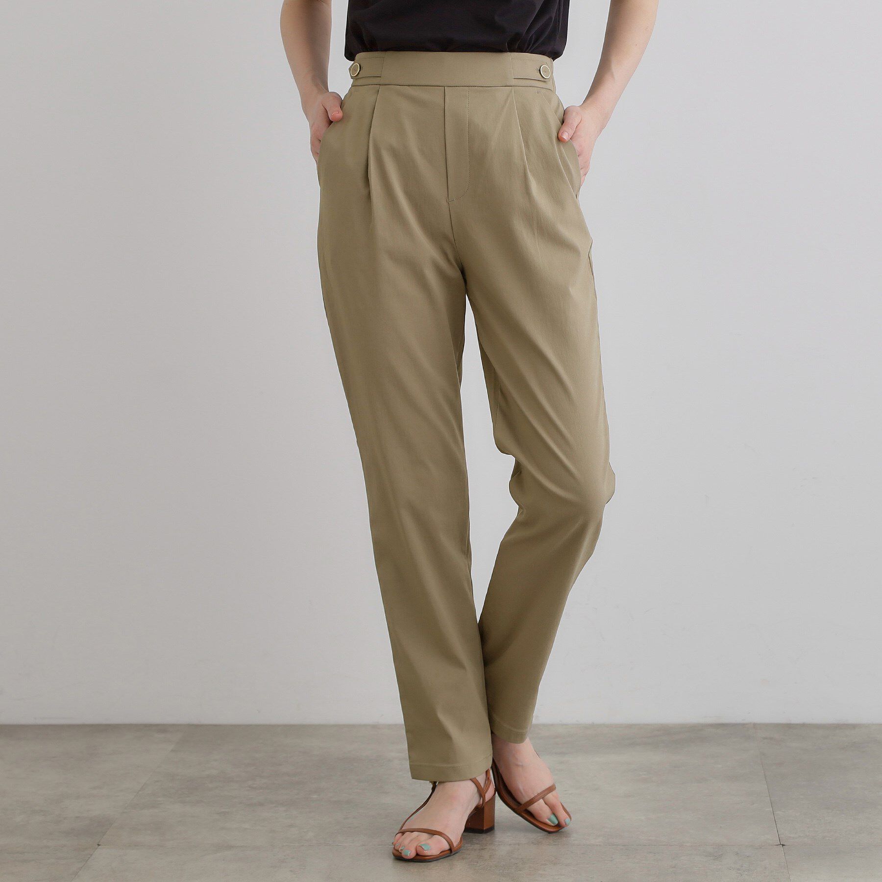 grove「高身長さん向け＋5cm【接触冷感】サマーハイパーストレッチテーパードパンツ」|その他|カーキ(027)