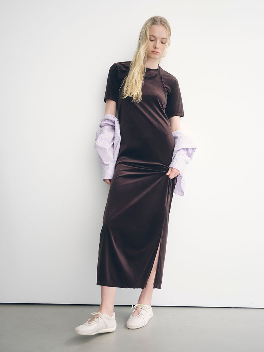 emmi atelier「ベロアTシャツ&times;ホルターネックワンピースセット」|ワンピース|BRW