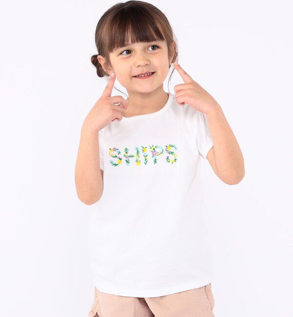 SHIPS KIDS「SHIPS KIDS:100～130cm / ガーリー 刺繍 ロゴ Tシャツ」|Tシャツ・カットソー|オフホワイト