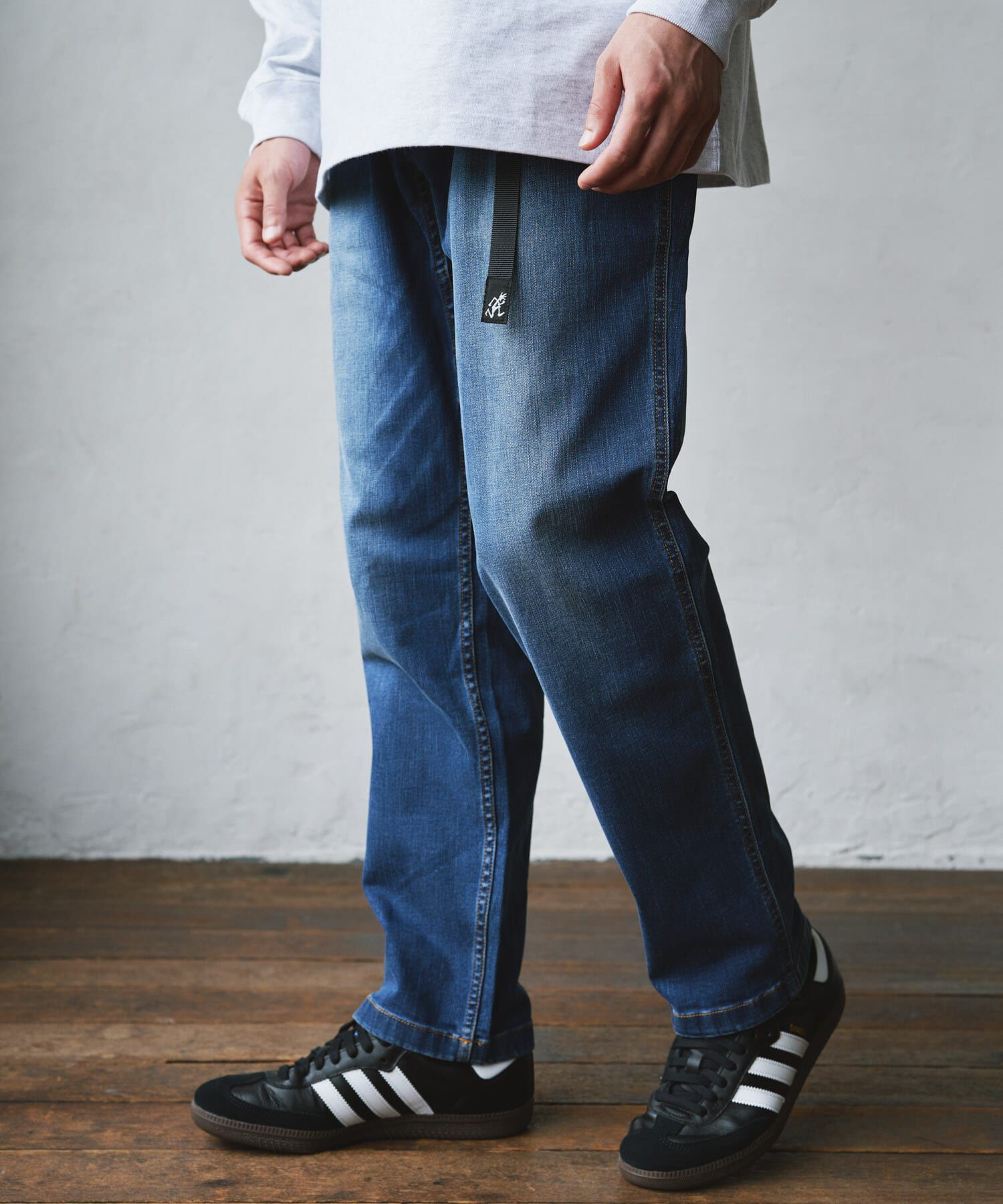 URBAN RESEARCH DOORS「『別注』Gramicci for DOORS　Mountain Tuck Pants」|デニム|