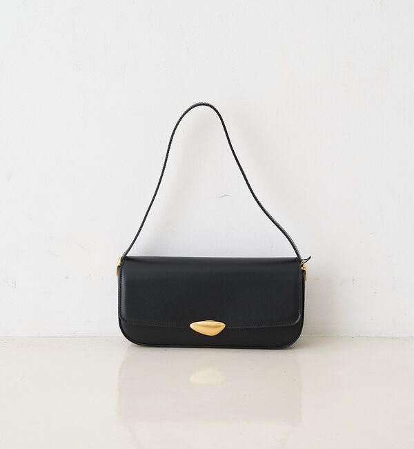 Rouge vif「【MAESTOSO/マエストソ】NOA BAGUETTE レザーショルダーバッグ」|ショルダー・メッセンジャー|