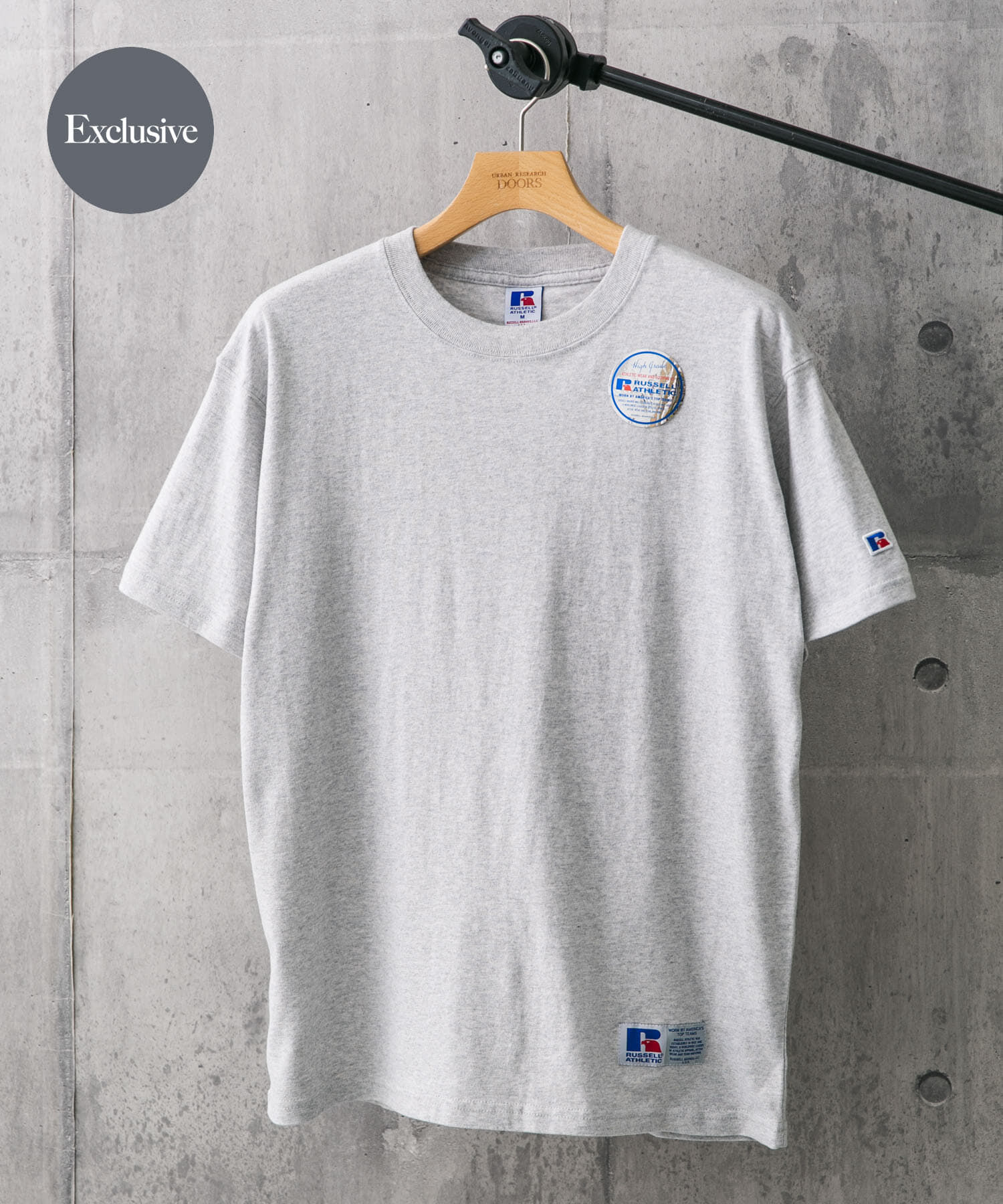 URBAN RESEARCH DOORS「『別注』RUSSELL ATHLETIC&times;DOORS　USA Cotton Basic Tee」|Tシャツ・カットソー|グレー