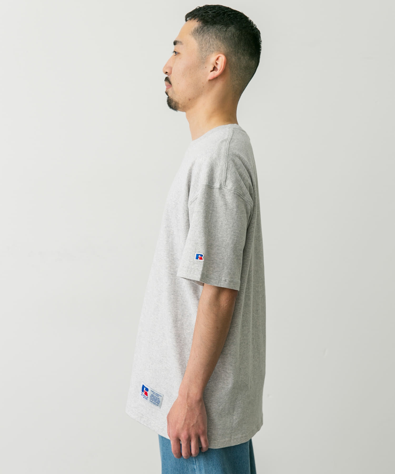 URBAN RESEARCH DOORS「『別注』RUSSELL ATHLETIC&times;DOORS　USA Cotton Basic Tee」|Tシャツ・カットソー|