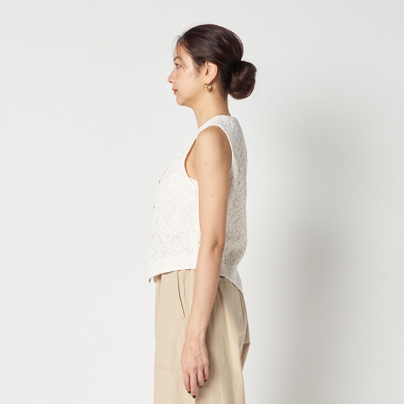 HELIOPOLE「HELIOPOLE EMBROIDERY LACE VEST」|ベスト・ジレ|