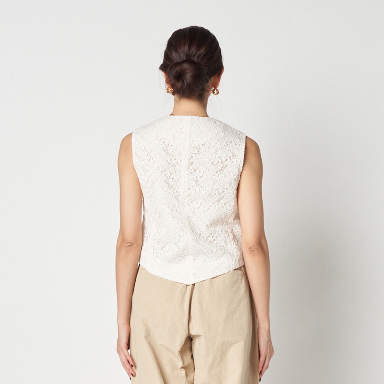 HELIOPOLE「HELIOPOLE EMBROIDERY LACE VEST」|ベスト・ジレ|