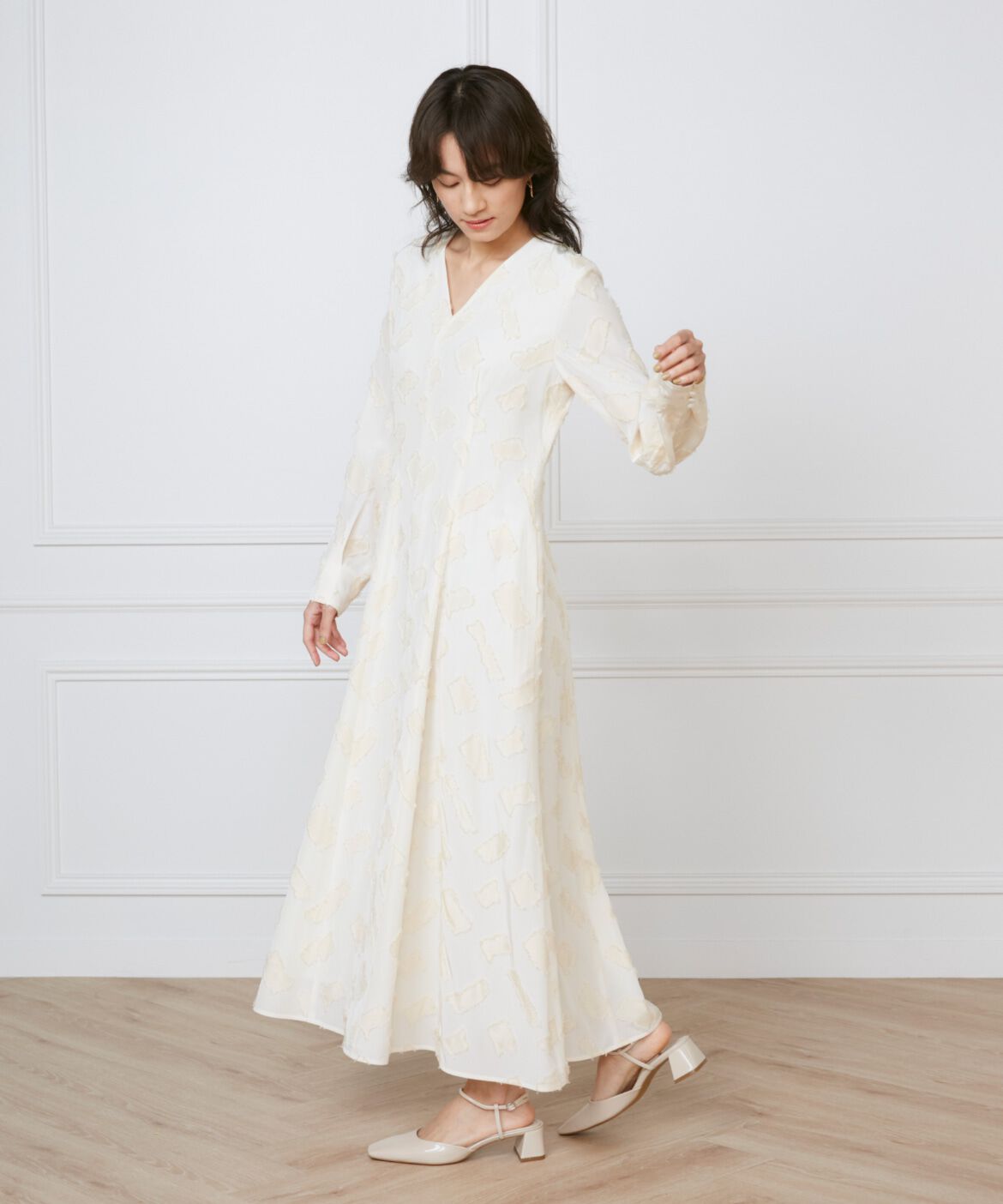 INED「《大きいサイズ》ミディ丈ワンピース　《la veille by SUPERIOR CLOSET》」|ワンピース|